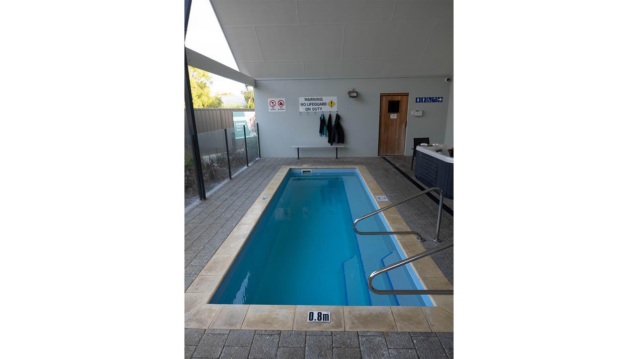 Fortytwo - Oceanside Retreat Басселтон Экстерьер фото