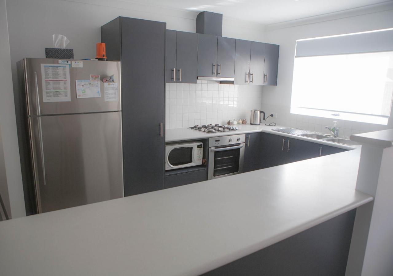 Fortytwo - Oceanside Retreat Басселтон Экстерьер фото